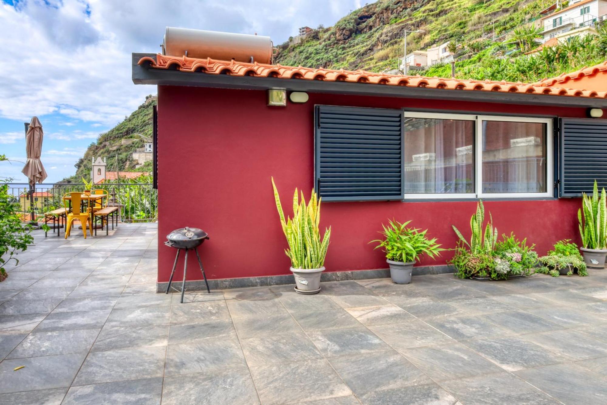 Casa da Praia, a Home in Madeira Ribeira Brava Exterior foto