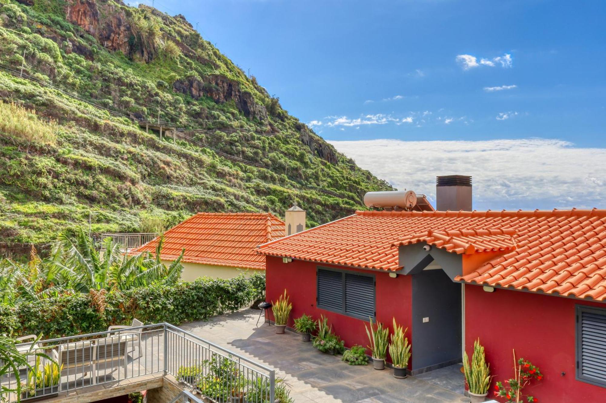 Casa da Praia, a Home in Madeira Ribeira Brava Exterior foto