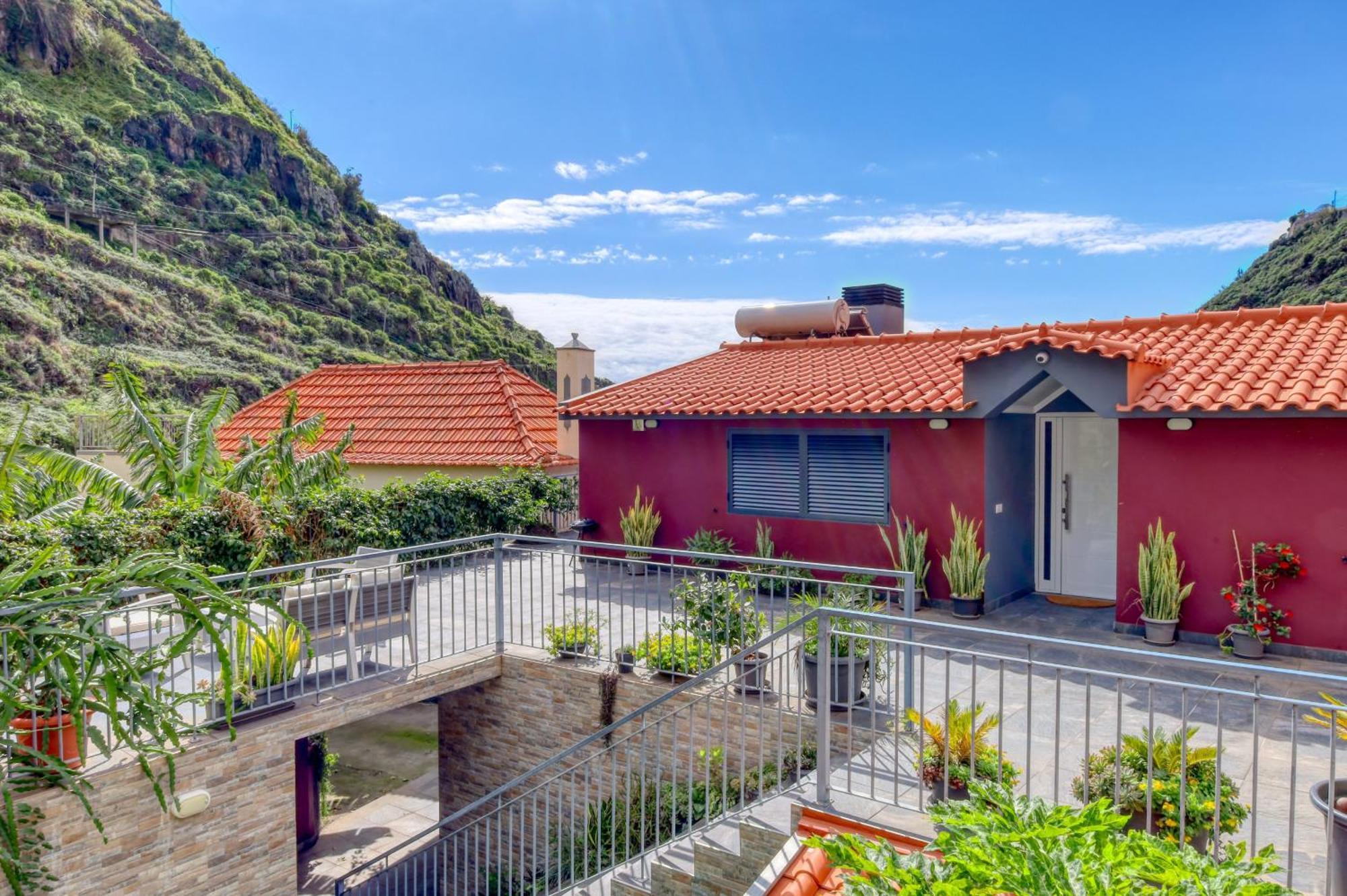 Casa da Praia, a Home in Madeira Ribeira Brava Exterior foto
