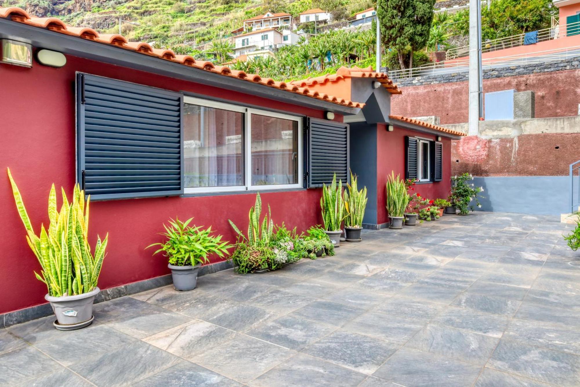 Casa da Praia, a Home in Madeira Ribeira Brava Exterior foto